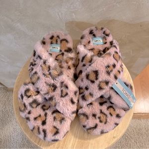 Toms Animal Print Slippers